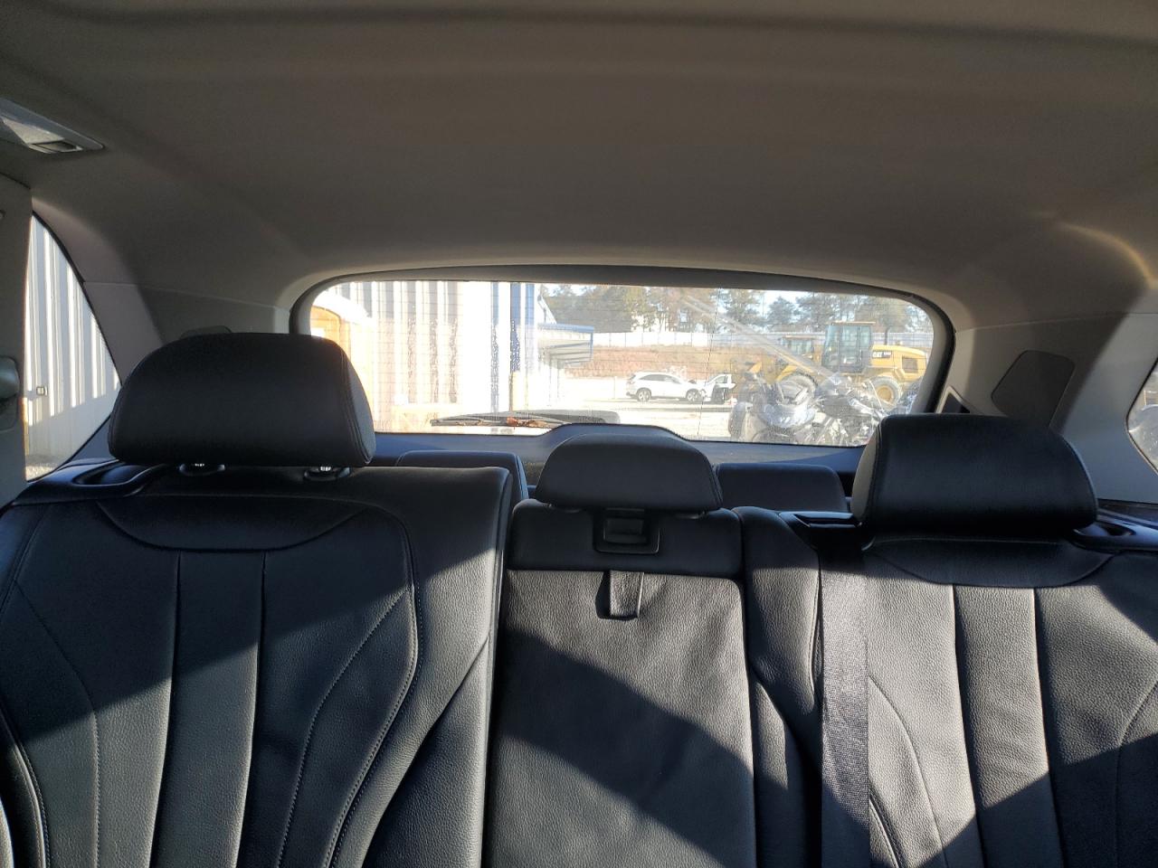 BMW X Series Xdrive35i Image 6