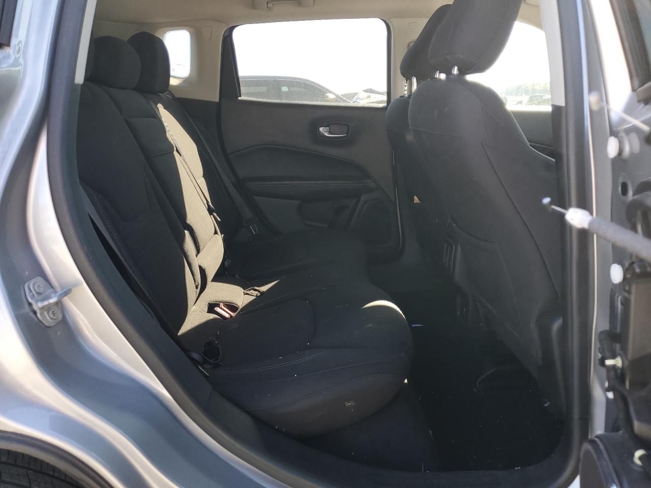 Jeep Compass Sport Image 7