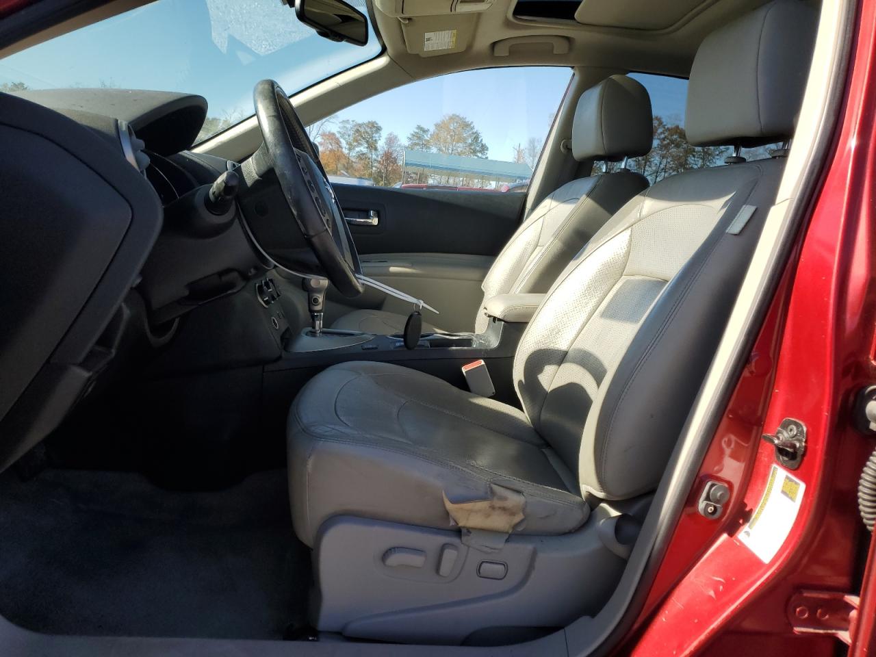 Nissan Rogue S Image 13