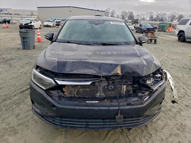 Volkswagen Jetta Sel Premium Image 9