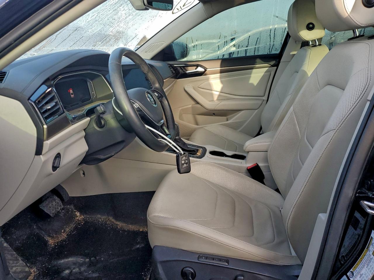 Volkswagen Jetta Sel Premium Image 7