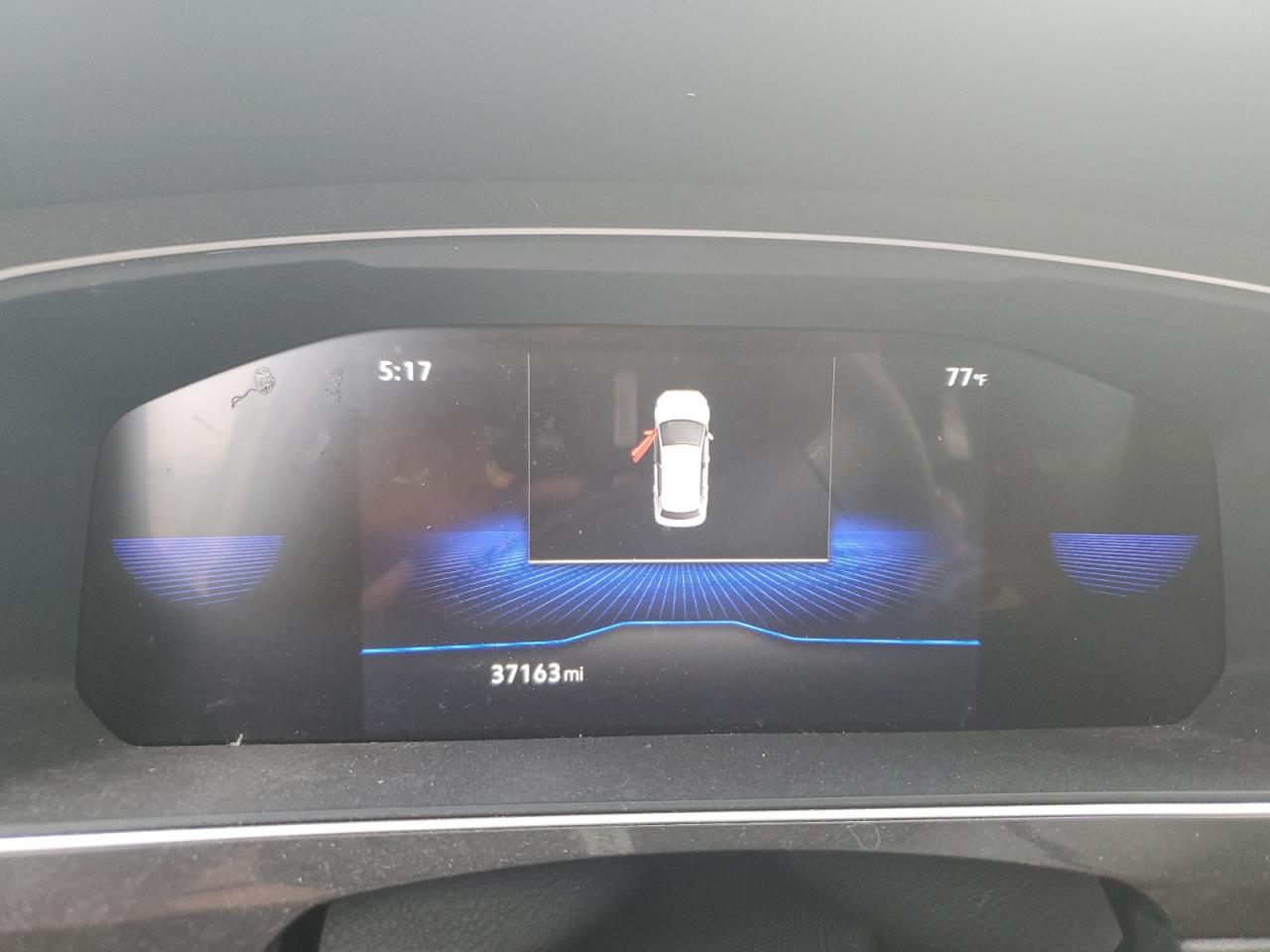 Volkswagen Tiguan S Image 10