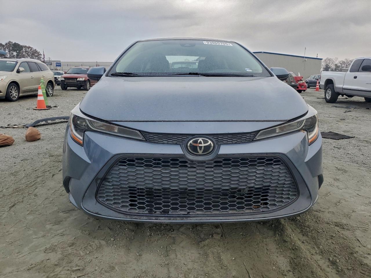 Toyota Corolla L Image 4