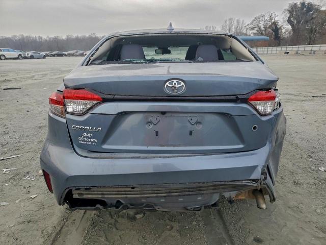 Toyota Corolla L Image 9