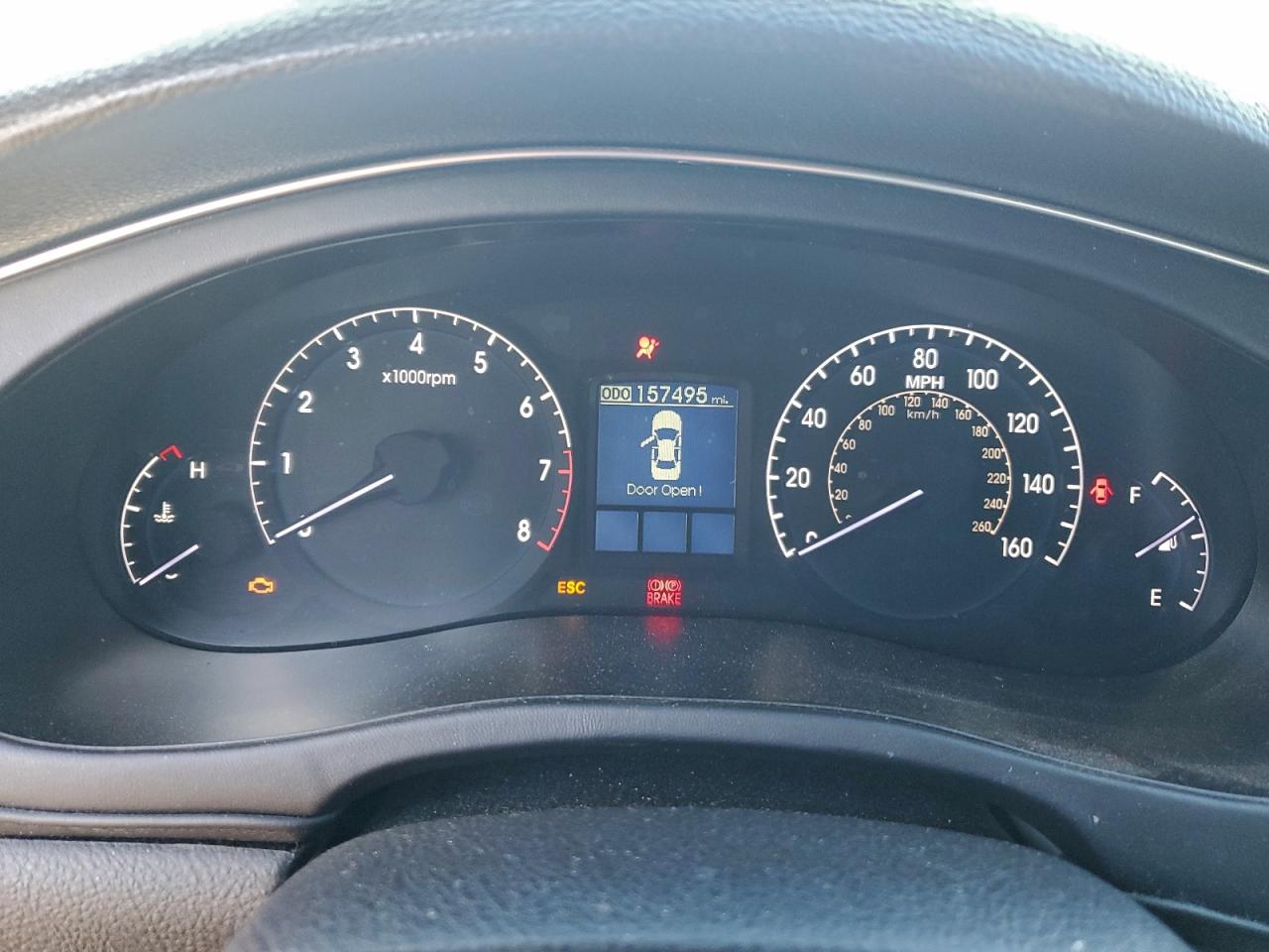 Hyundai Genesis 3.8l Image 10