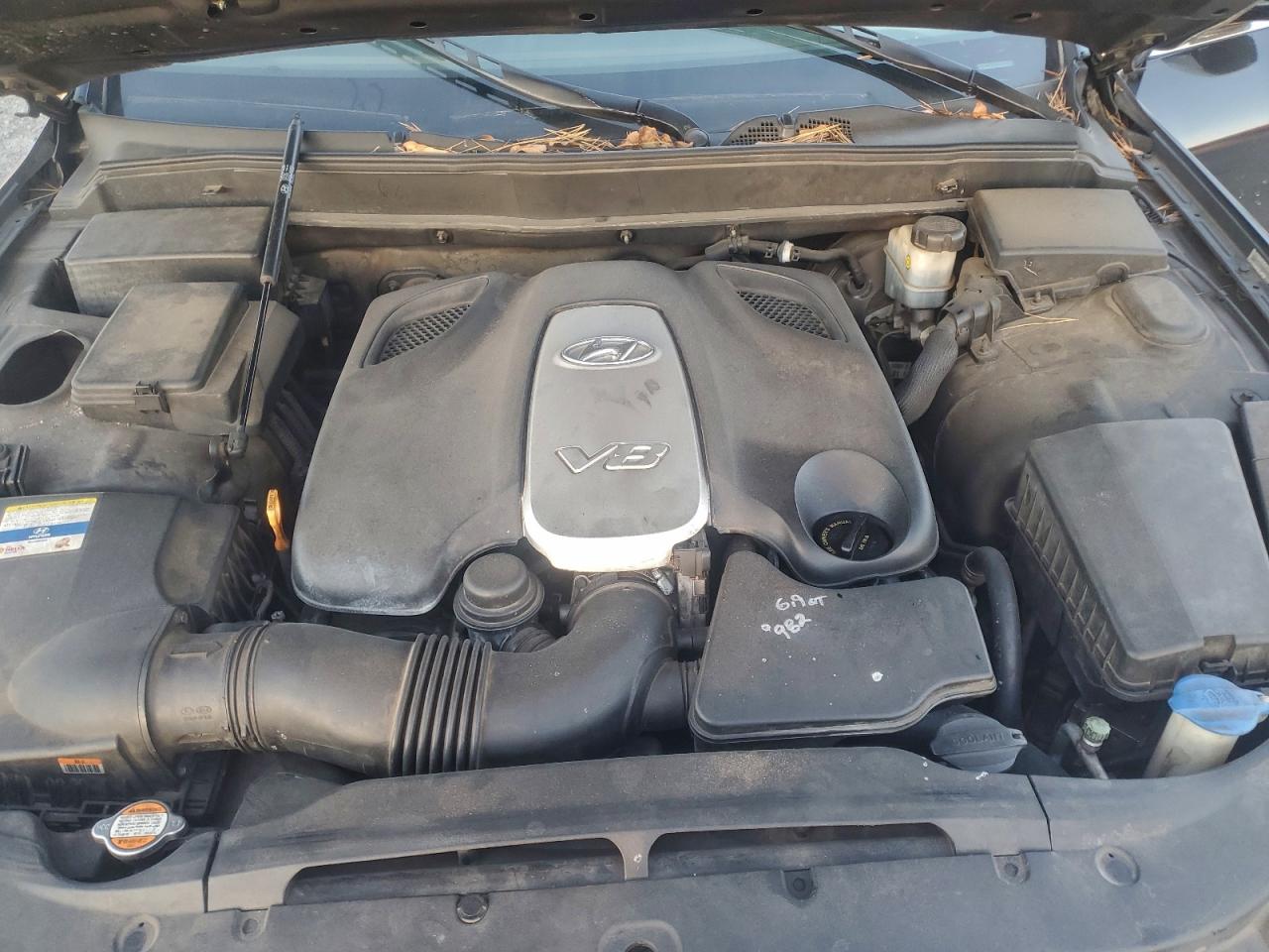 Hyundai Genesis 4.6l Image 8