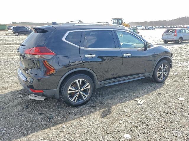 Nissan Rogue S Image 2