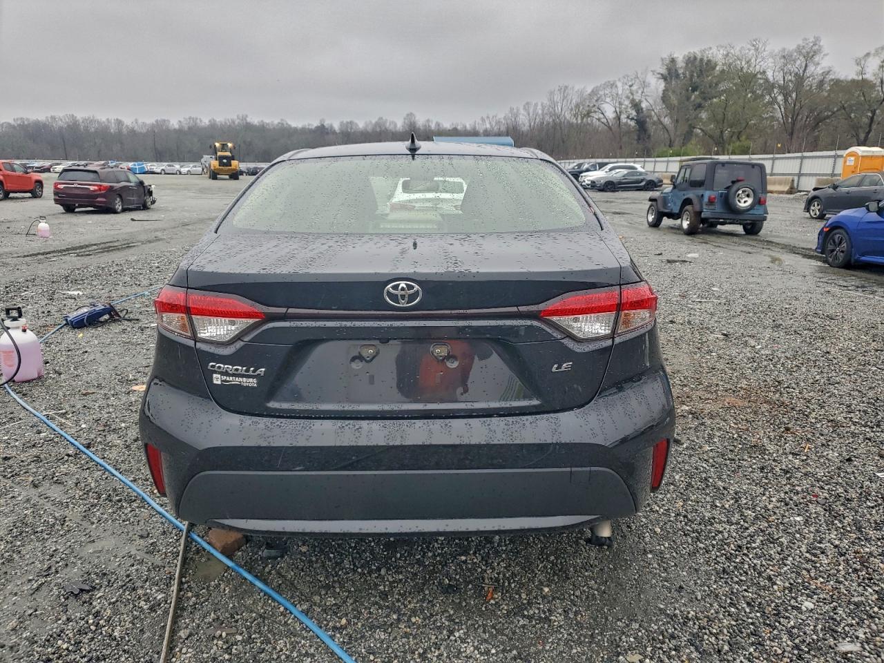 Toyota Corolla Le Image 2