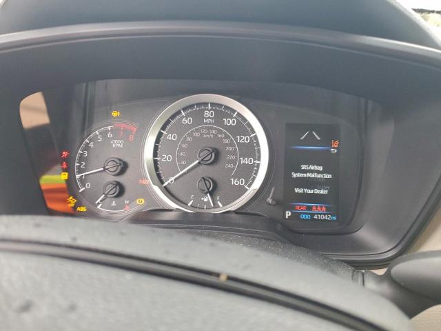 Toyota Corolla Le Image 9