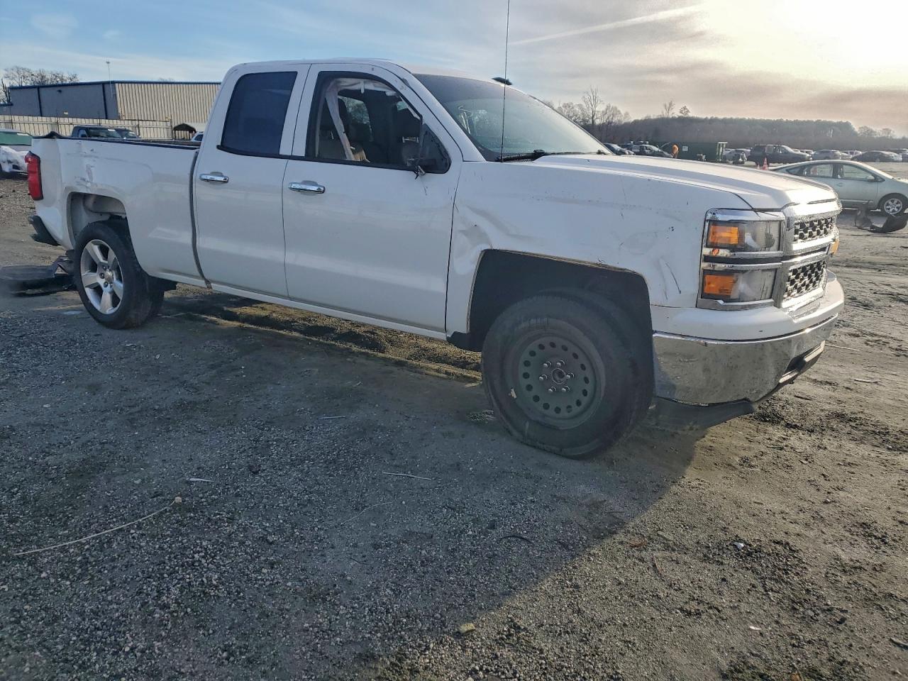 Chevrolet Silverado C1500 Image 12