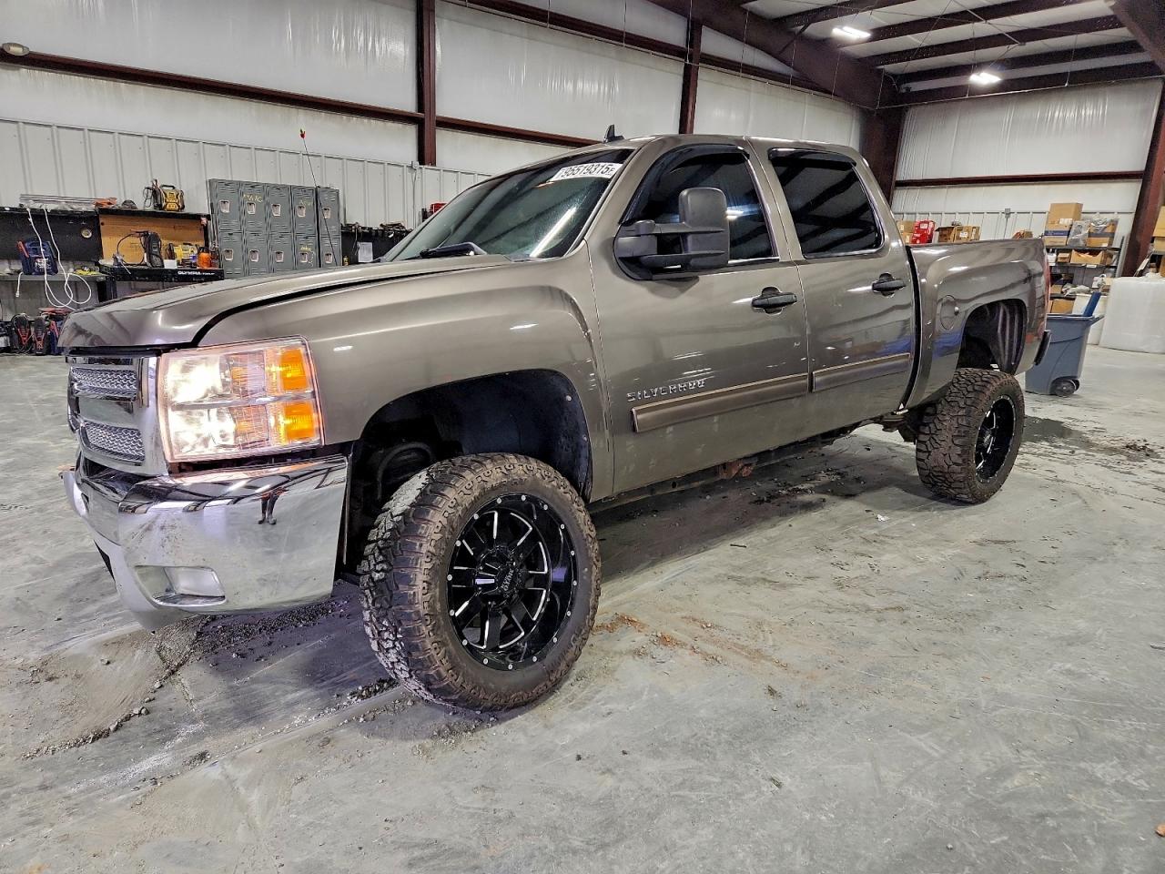 Chevrolet Silverado K1500 Lt Image 1