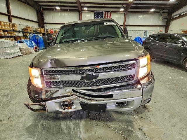 Chevrolet Silverado K1500 Lt Image 6