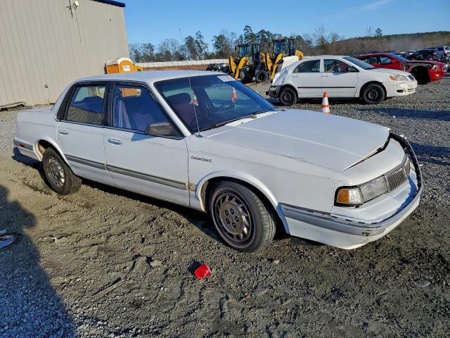 Oldsmobile Cutlass S Image 2