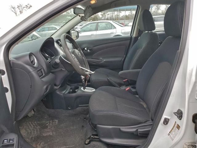 Nissan Versa S Image 12