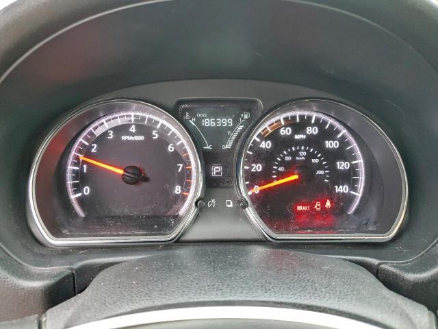 Nissan Versa S Image 6