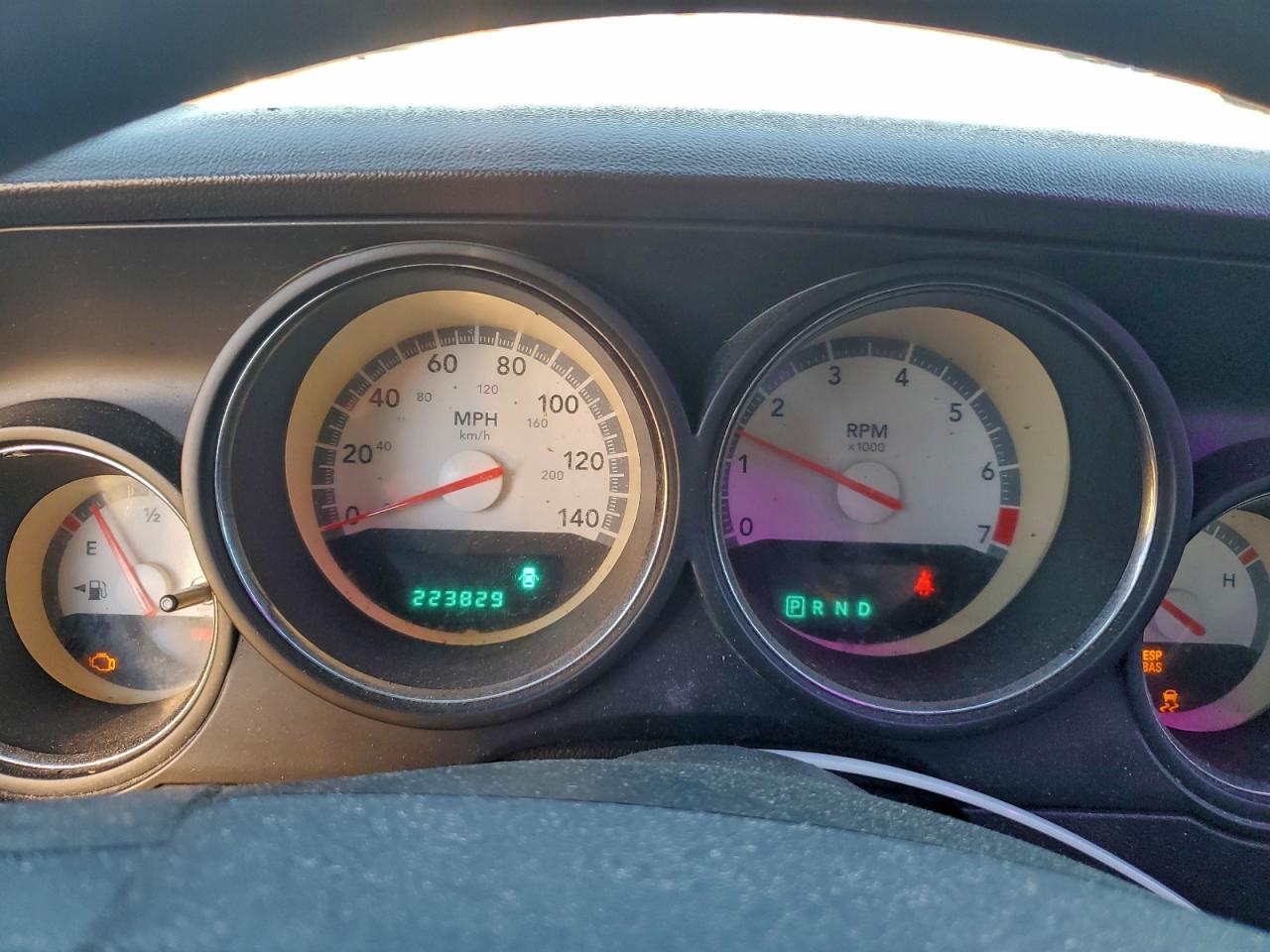 Dodge Challenger Se Image 6