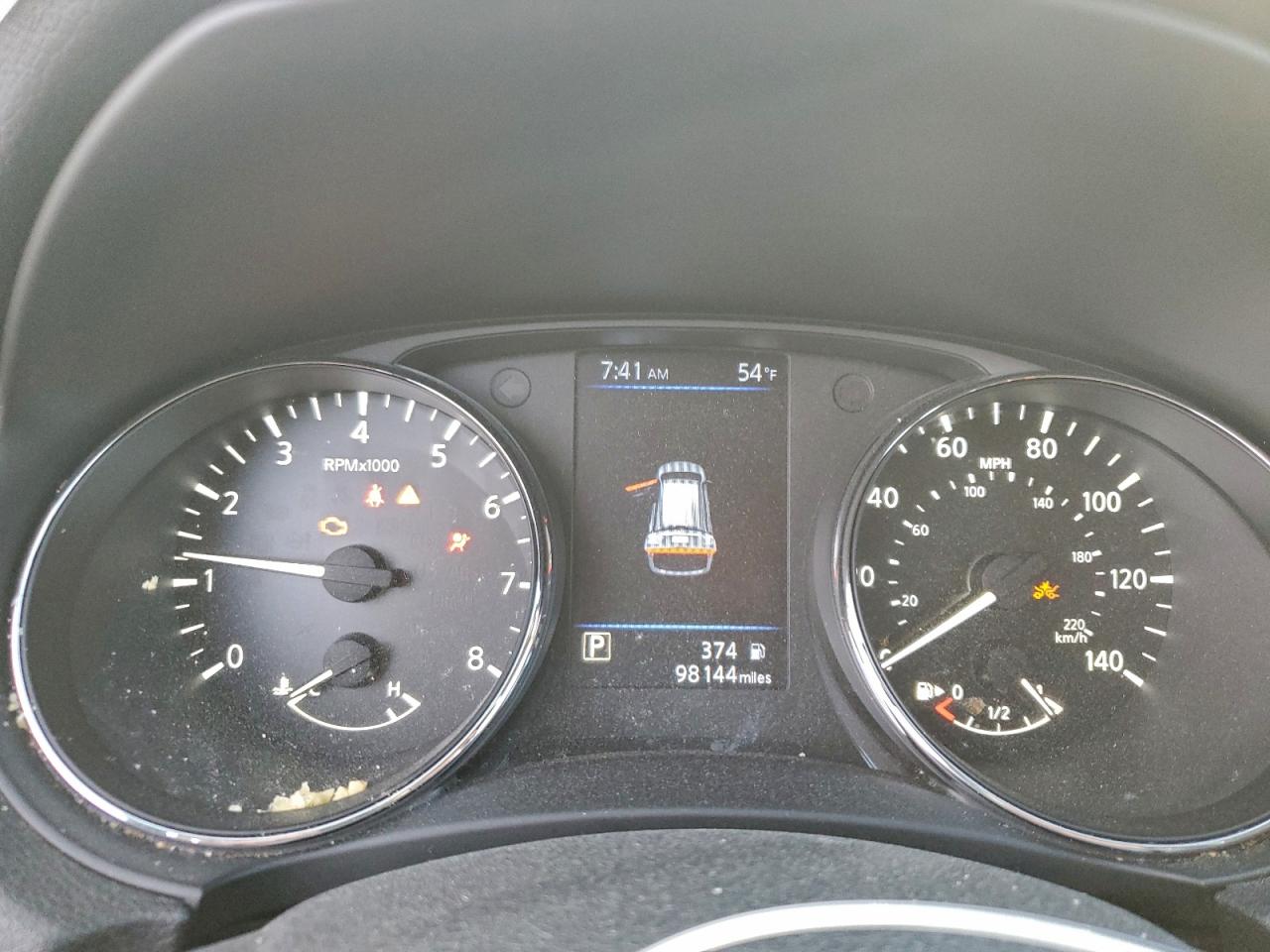 Nissan Rogue S Image 4