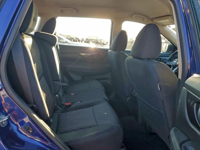 Nissan Rogue S Image 9