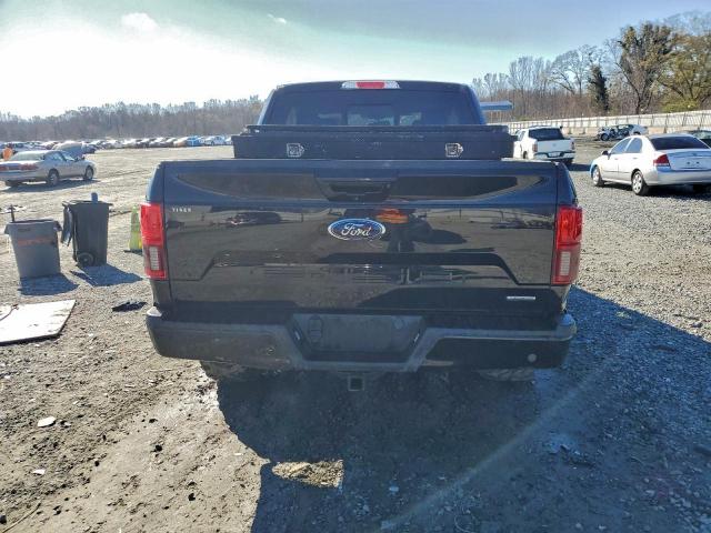Ford F-150 Supercrew Image 5