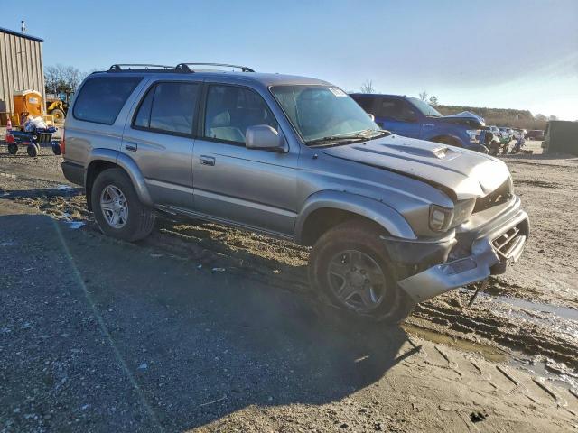 Toyota 4Runner Sr5 Image 11