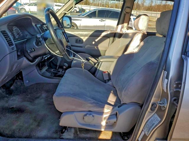 Toyota 4Runner Sr5 Image 7