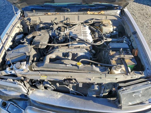 Toyota 4Runner Sr5 Image 2