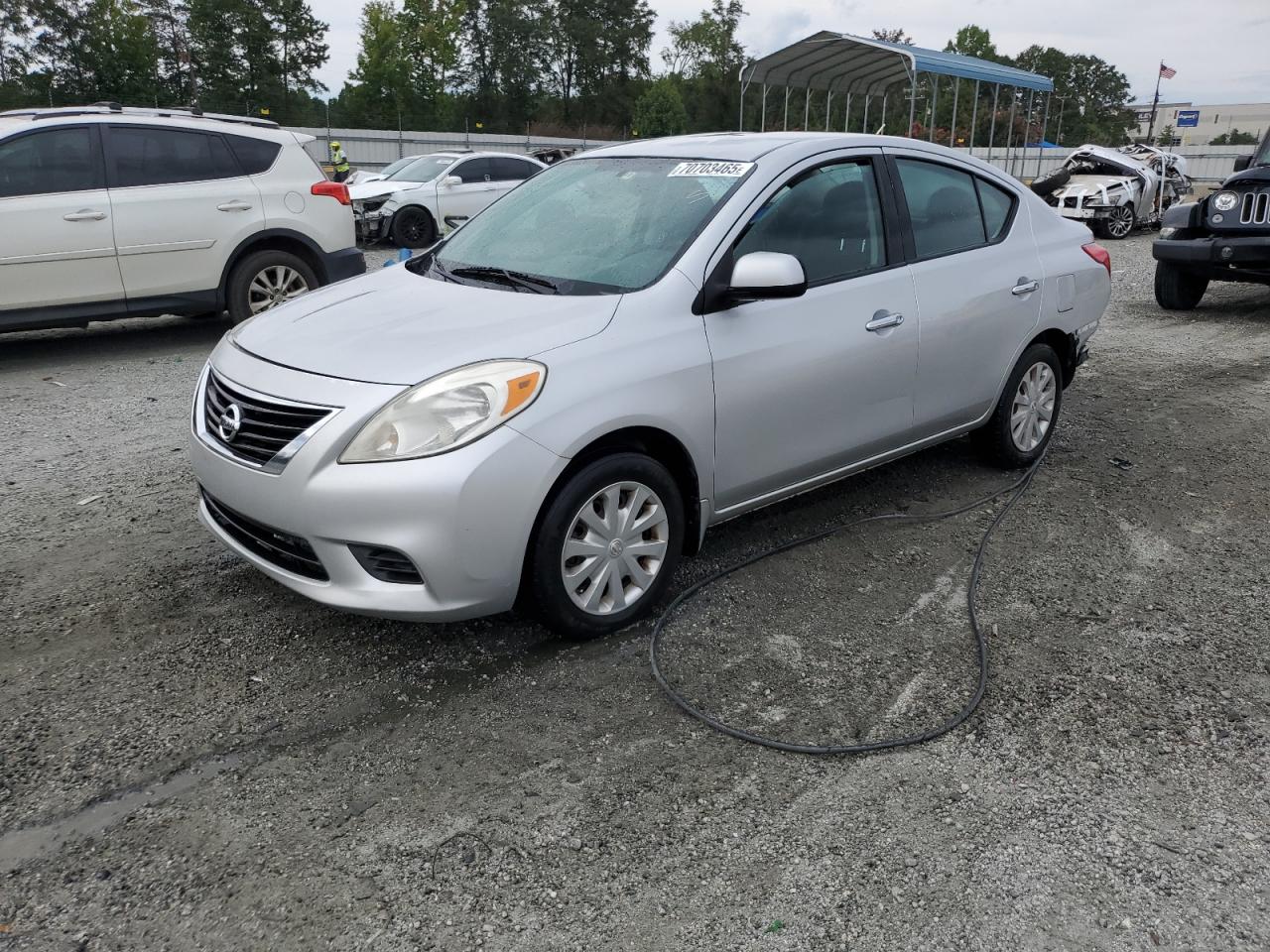 Nissan Versa S Image 1