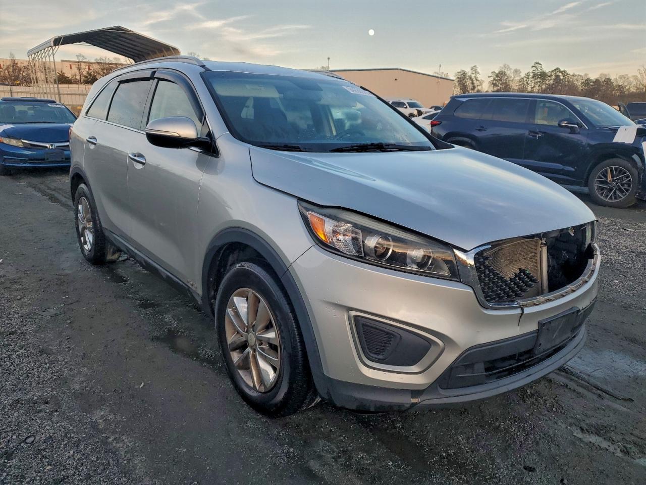 Kia Sorento Lx Image 11