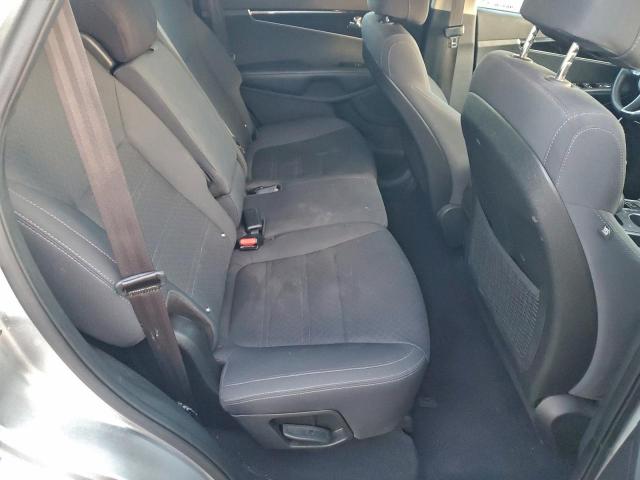 Kia Sorento Lx Image 8