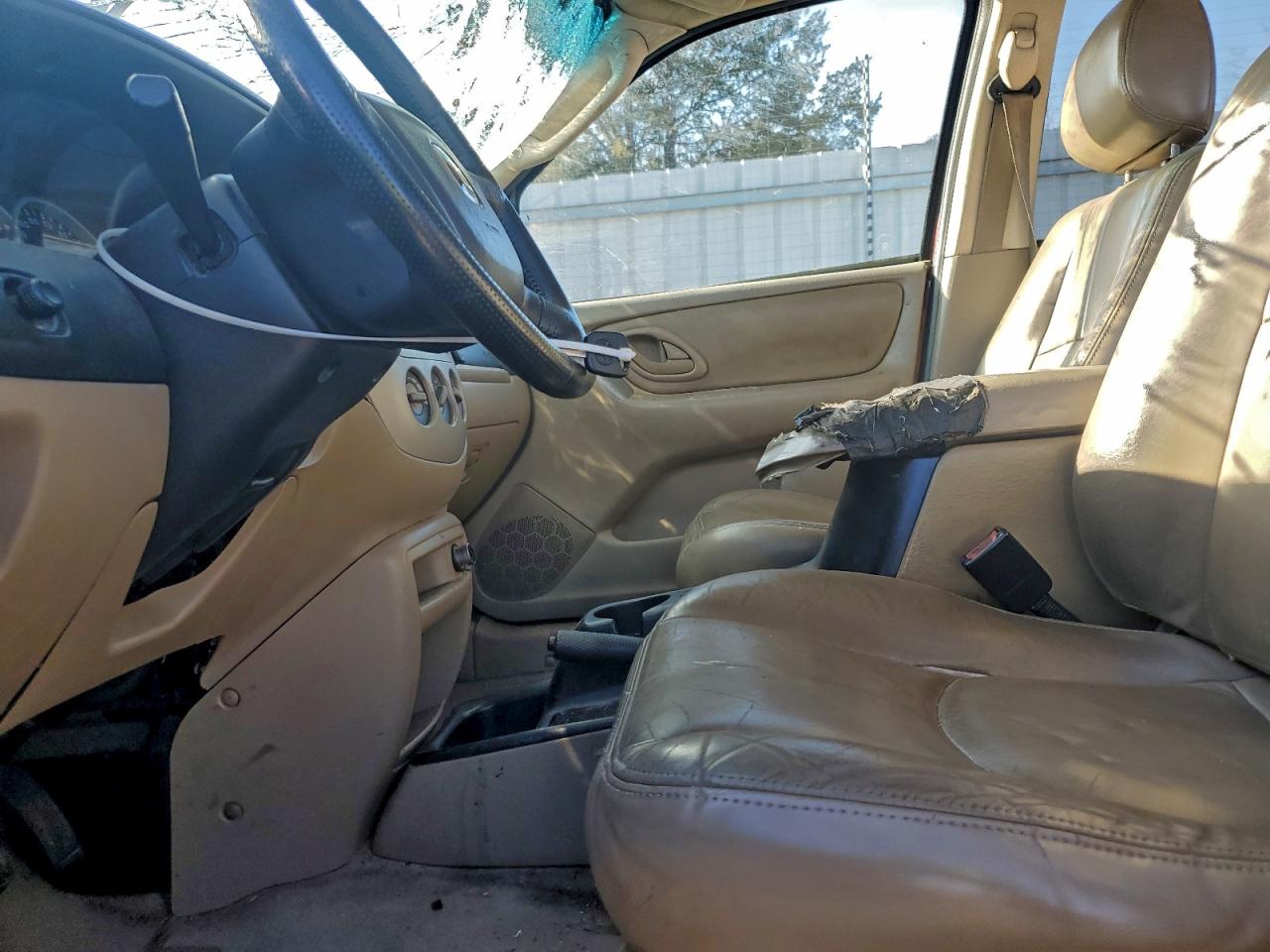 Mazda Tribute Es Image 13