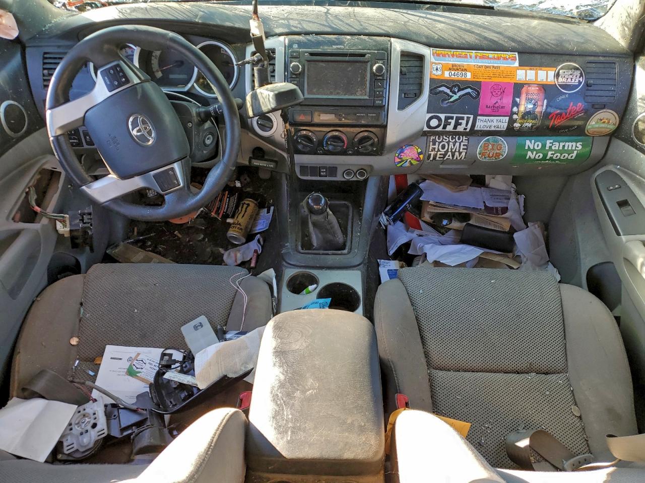 Toyota Tacoma Double Cab Image 8