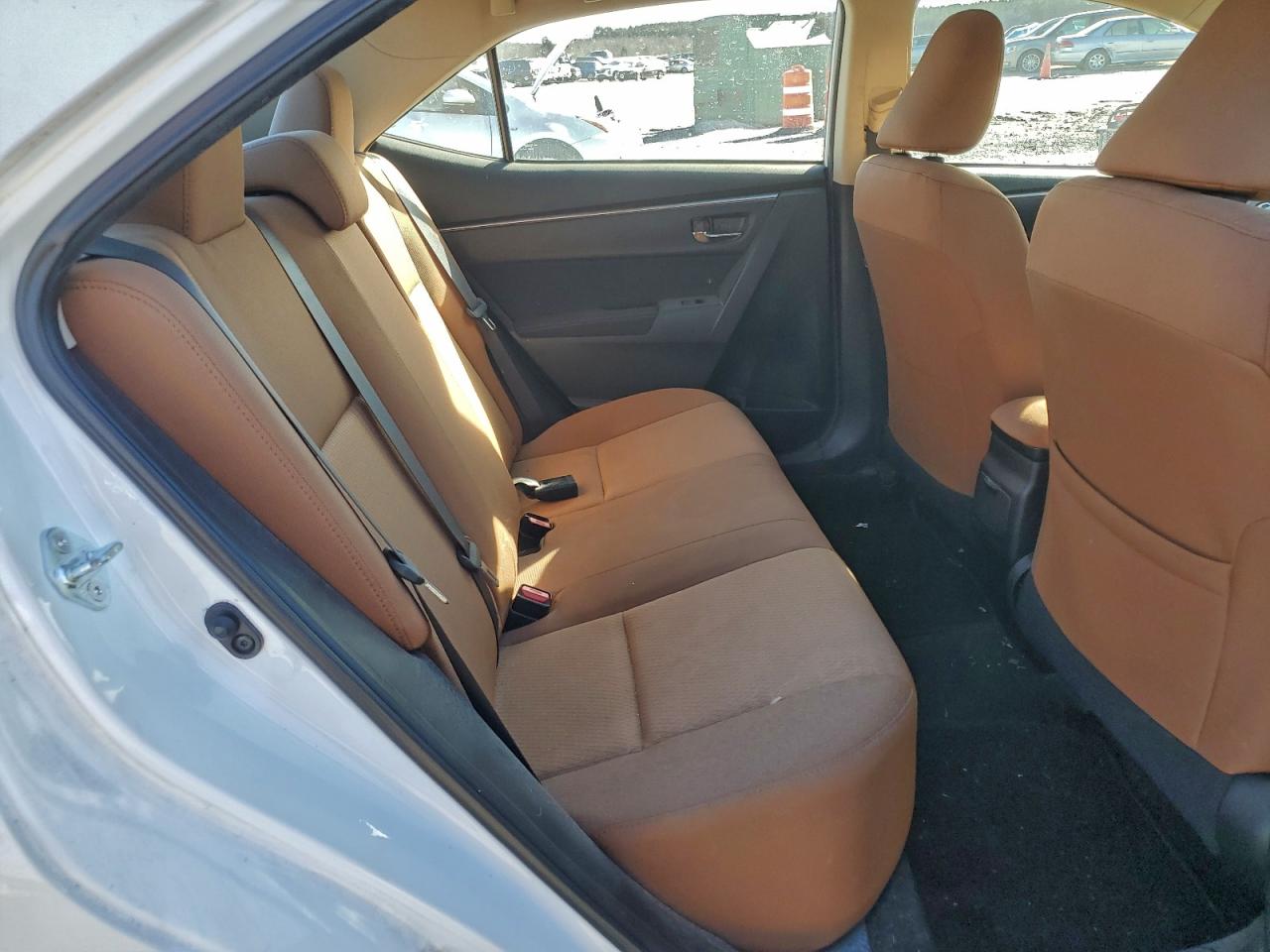 Toyota Corolla L Image 11