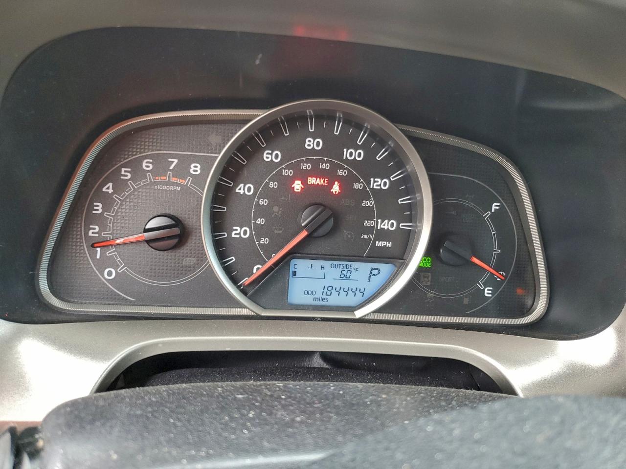 Toyota RAV4 Le Image 13