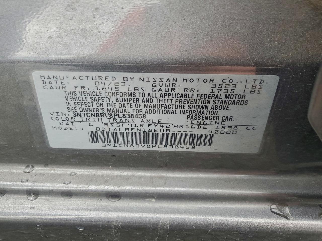 Nissan Versa S Image 11