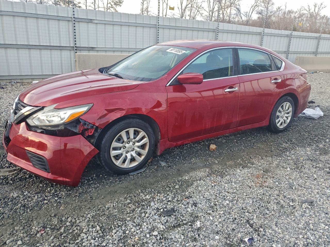 Nissan Altima 2.5 Image 1