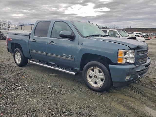 Chevrolet Silverado C1500 Ltz Image 2