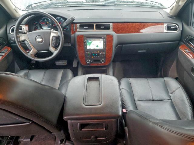 Chevrolet Silverado C1500 Ltz Image 8