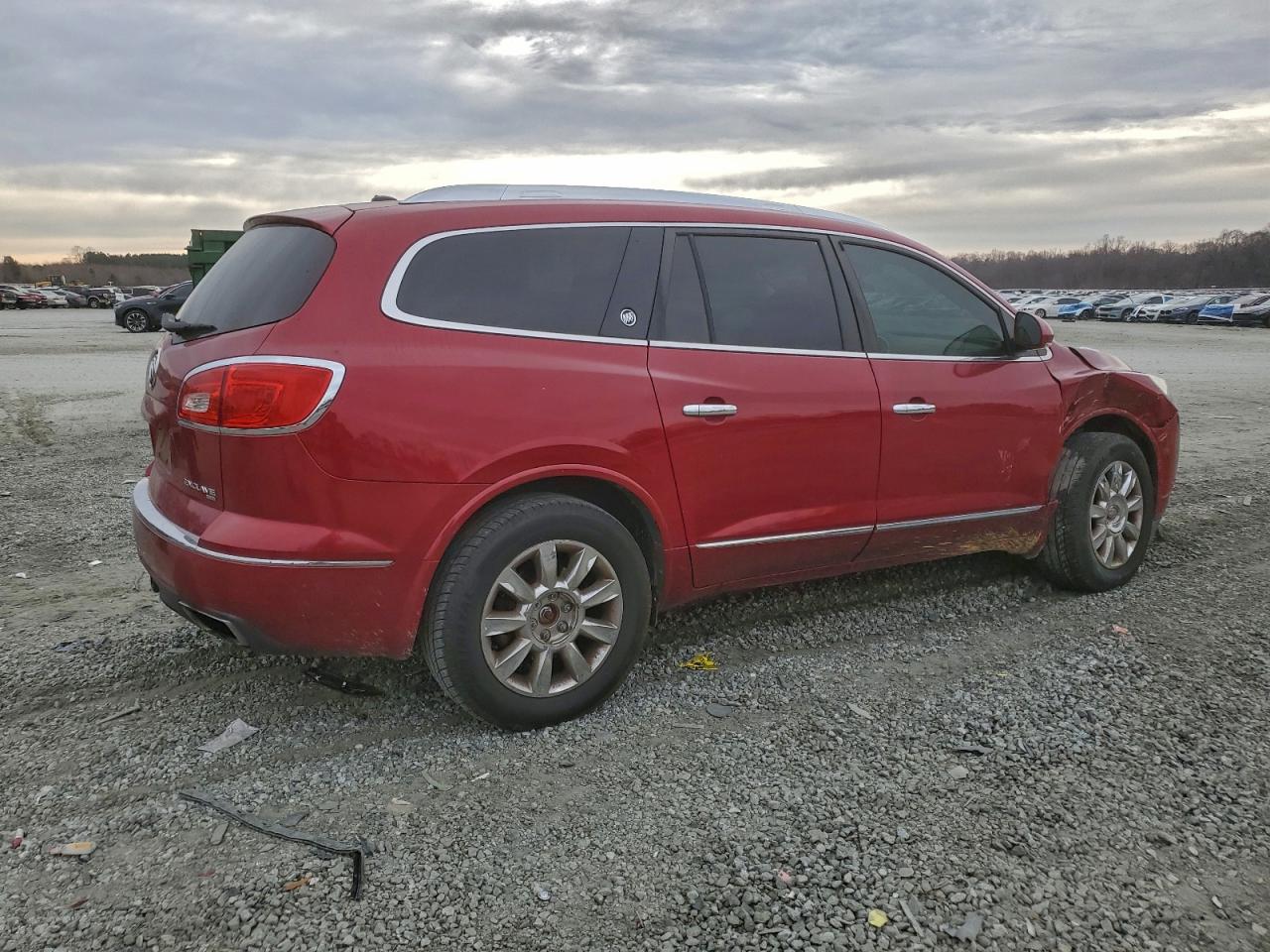Buick Enclave Image 3