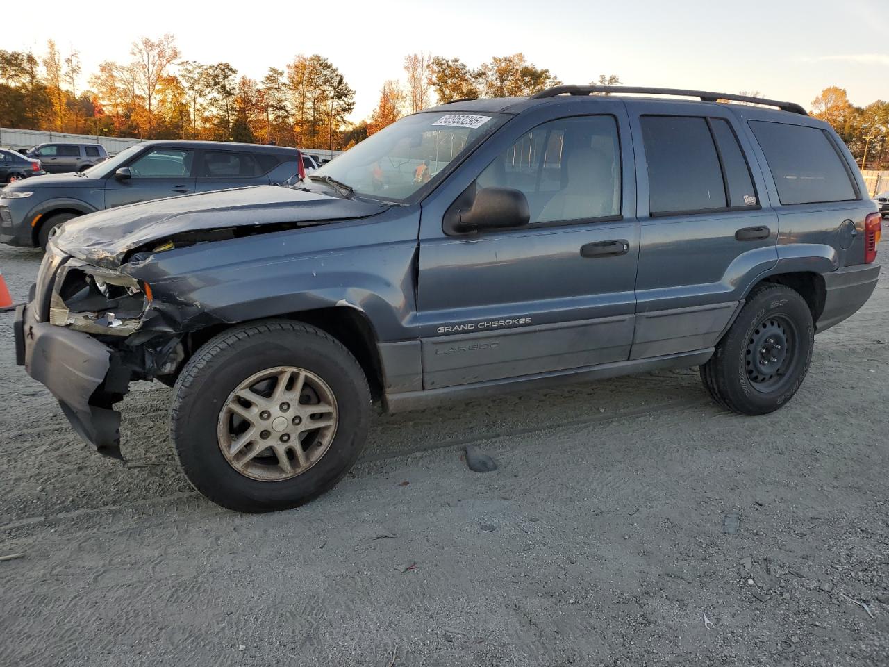 Jeep Grand Cherokee Laredo Image 1