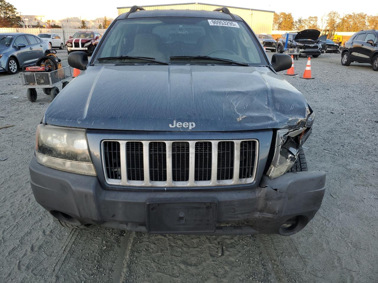 Jeep Grand Cherokee Laredo Image 9