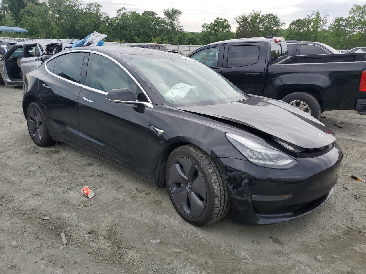 Tesla Model 3 Image 12
