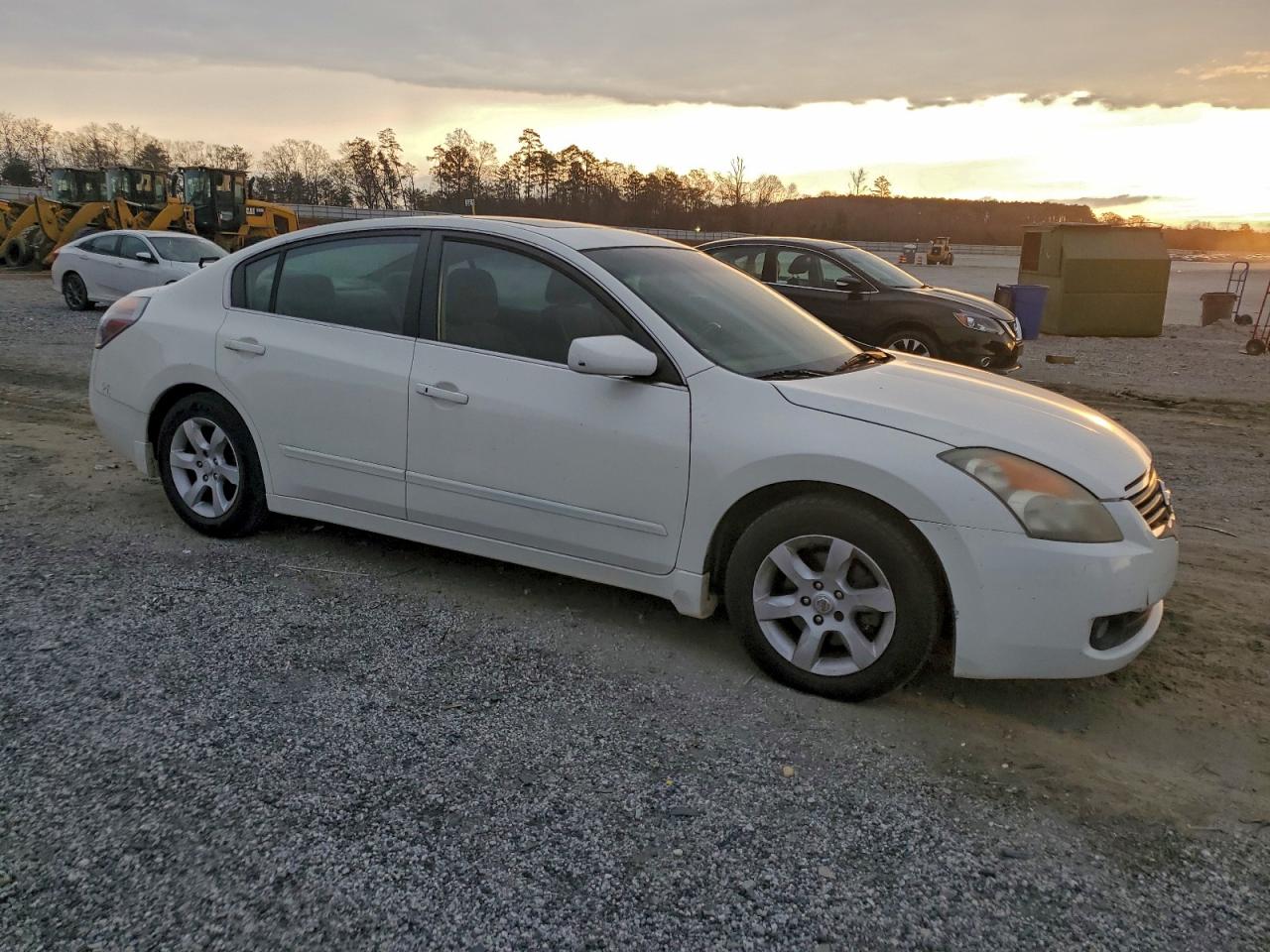 Nissan Altima 2.5 Image 2
