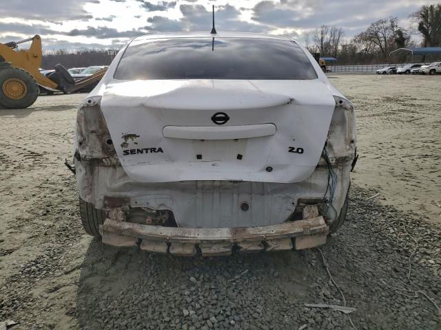 Nissan Sentra 2.0 Image 13