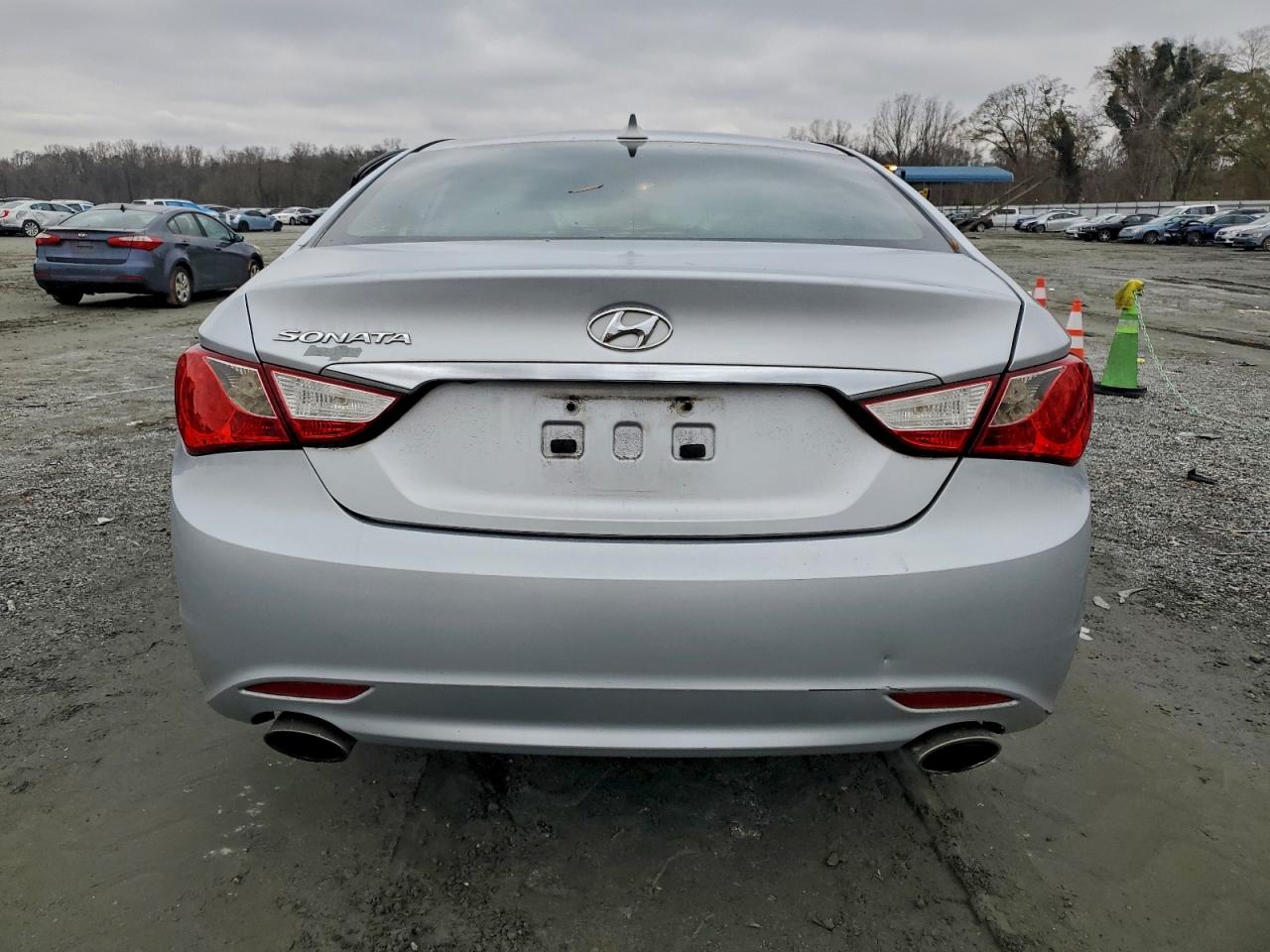 Hyundai SONATA Se Image 3