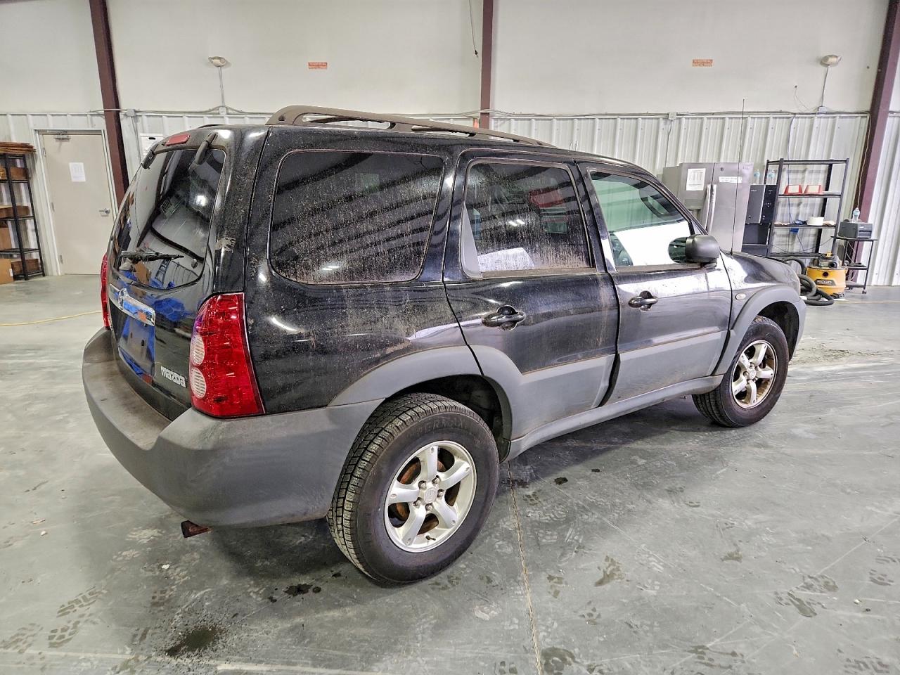 Mazda Tribute I Image 7