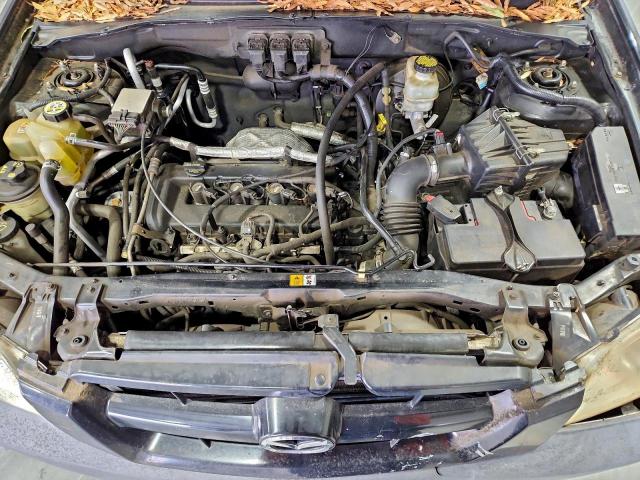 Mazda Tribute I Image 11