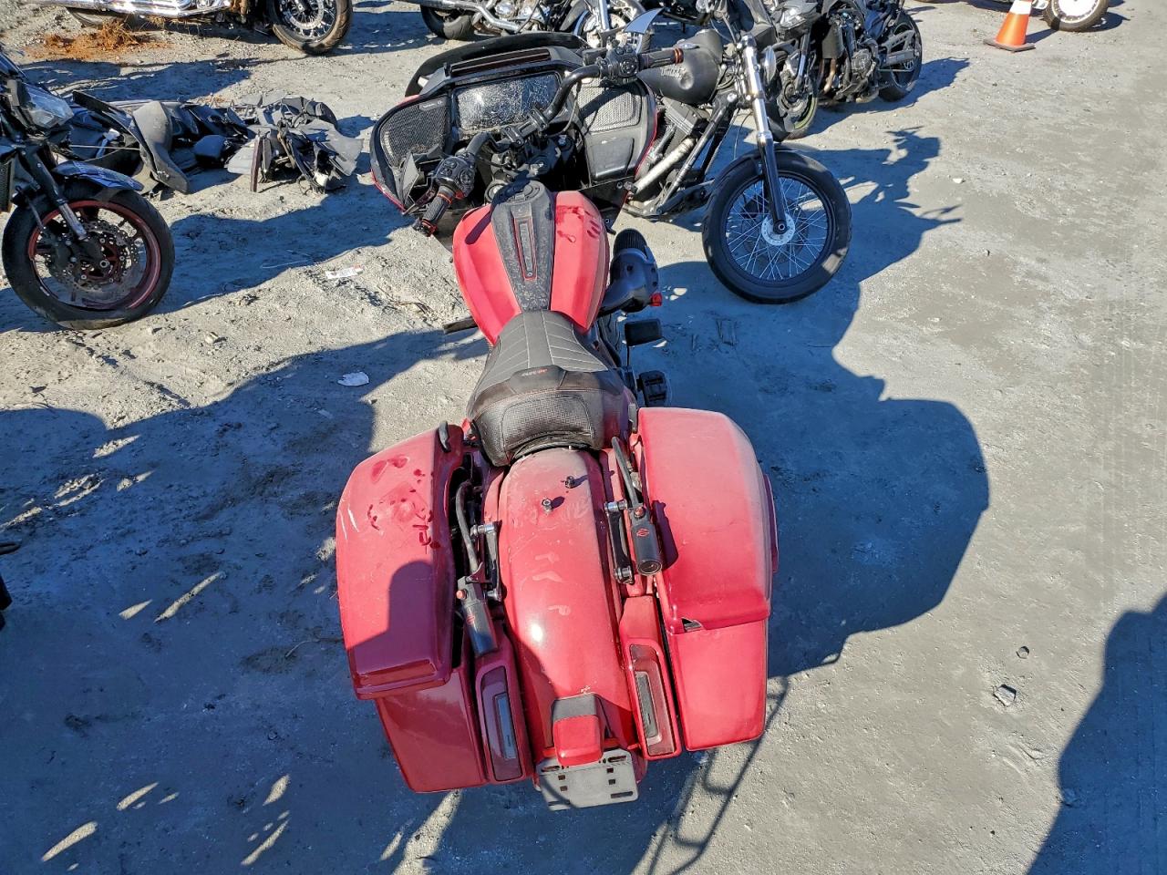 Harley-Davidson Fltrxstse Image 7