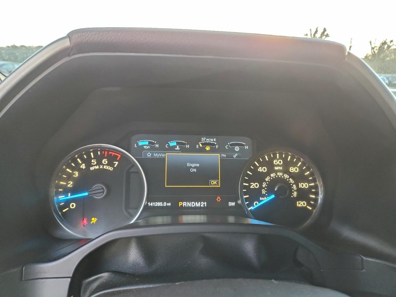 Ford F-150 Supercrew Image 12