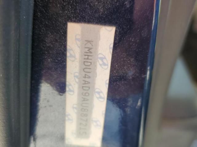 Hyundai ELANTRA Blue Image 9