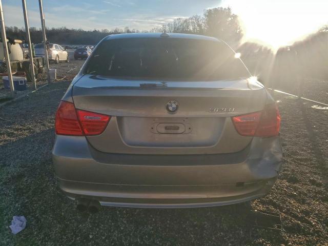 BMW 3 Series Xi Image 12